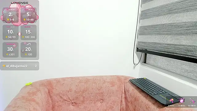 Snapshot of little_dolly3 chatting on 03/28/26, 11:21 little dolly3 online show from 03/28/26, 11:21