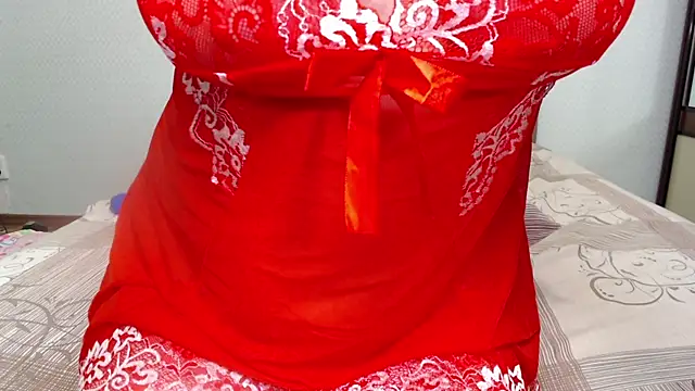 Snapshot of _Sweet_Dream_ chatting on 03/01/25, 10:02  Sweet Dream  online show from 03/01/25, 10:02