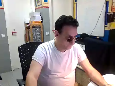 Viteperromad online show from 02/16/26, 05:53