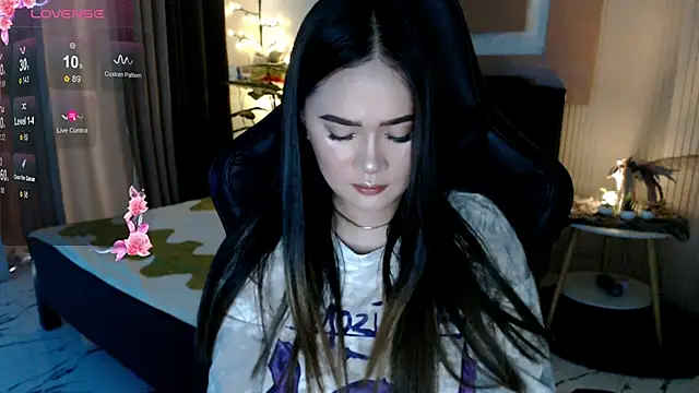 simplykhate online show from 02/24/26, 02:20