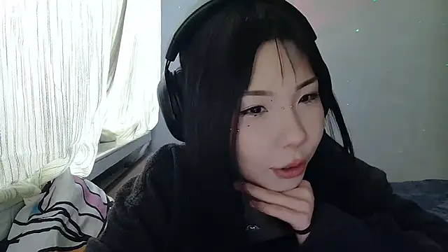 AprilOnilll online show from 01/15/26, 08:19