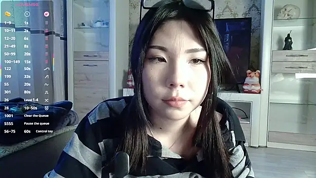 Snapshot of AprilOnilll chatting on 02/19/26, 10:33 AprilOnilll online show from 02/19/26, 10:33