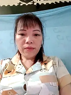 Snapshot of Sana-vn chatting on 04/19/26, 06:10 Sana-vn online show from 04/19/26, 06:10