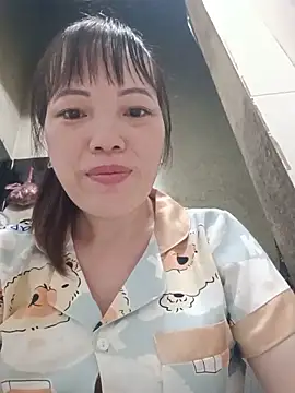 Snapshot of Sana-vn chatting on 06/18/26, 02:45 Sana-vn online show from 06/18/26, 02:45