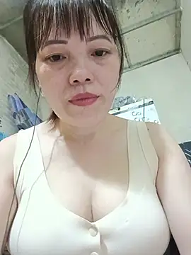 Snapshot of Sana-vn chatting on 06/20/26, 07:16 Sana-vn online show from 06/20/26, 07:16