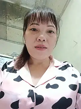 Snapshot of Sana-vn chatting on 07/19/26, 02:21 Sana-vn online show from 07/19/26, 02:21