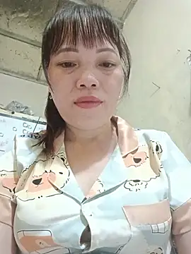 Snapshot of Sana-vn chatting on 07/24/26, 05:49 Sana-vn online show from 07/24/26, 05:49