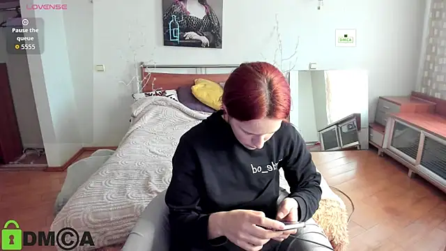 Lily Viola online show from 04/04/26, 01:30