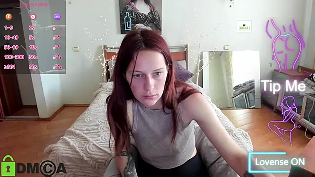 Lily Viola online show from 05/19/26, 09:37