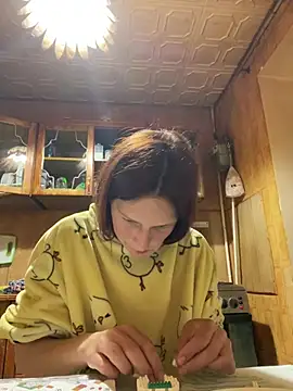 Lily Viola online show from 05/25/26, 07:31
