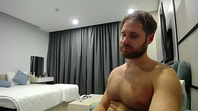 LorenzoLux online show from 04/17/26, 12:41