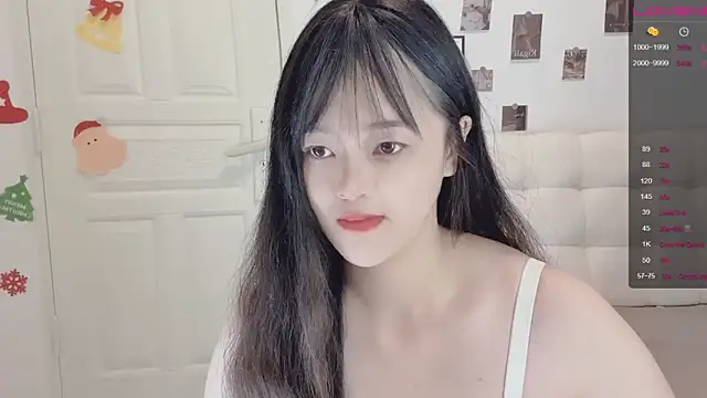 Snapshot of sunny-ly chatting on 03/24/26, 01:49 sunny-ly online show from 03/24/26, 01:49