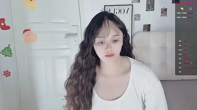 Snapshot of sunny-ly chatting on 03/31/26, 06:30 sunny-ly online show from 03/31/26, 06:30