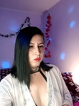 Snapshot of Casandramillf chatting on 03/18/26, 07:28 Casandramillf online show from 03/18/26, 07:28