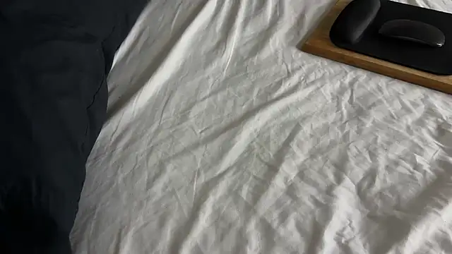 Snapshot of adelaide2026 chatting on 03/08/26, 01:59 adelaide2026 online show from 03/08/26, 01:59