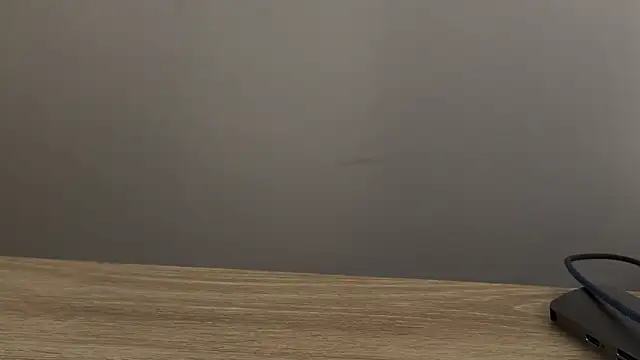 Snapshot of adelaide2026 chatting on 03/21/26, 01:32 adelaide2026 online show from 03/21/26, 01:32