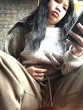 Minhkhue121 online show from 02/01/26, 01:48