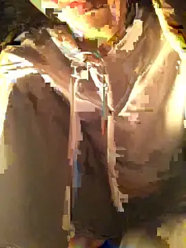 Minhkhue121 online show from 02/04/26, 01:33