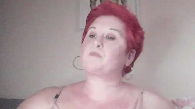 Snapshot of BustyRedxx chatting on 03/04/26, 07:20 BustyRedxx online show from 03/04/26, 07:20