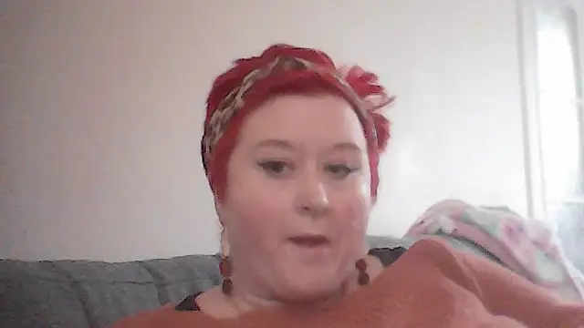 Snapshot of BustyRedxx chatting on 03/08/26, 04:11 BustyRedxx online show from 03/08/26, 04:11