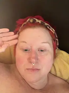 Snapshot of BustyRedxx chatting on 03/25/26, 09:26 BustyRedxx online show from 03/25/26, 09:26