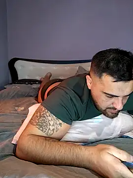 Snapshot of Attila98 chatting on 03/01/26, 02:30 Attila98 online show from 03/01/26, 02:30