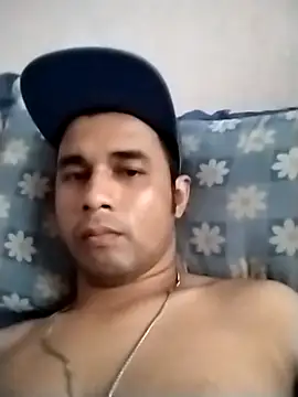 Snapshot of Mr_Sensation88 chatting on 02/04/26, 07:03 Mr Sensation88 online show from 02/04/26, 07:03