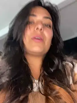 Snapshot of Bigbooty_sex chatting on 03/20/26, 05:45 Bigbooty sex online show from 03/20/26, 05:45