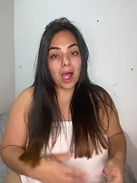 Snapshot of Bigbooty_sex chatting on 04/16/26, 08:42 Bigbooty sex online show from 04/16/26, 08:42