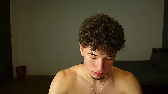 Snapshot of jean_burns chatting on 04/22/26, 01:12 jean burns online show from 04/22/26, 01:12