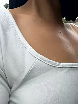 TaylorrHill online show from 01/10/26, 05:37