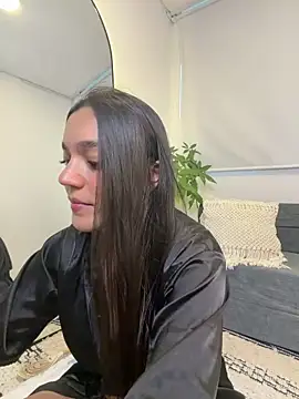 Snapshot of EVA_WILD1 chatting on 02/13/26, 09:33 EVA WILD1 online show from 02/13/26, 09:33