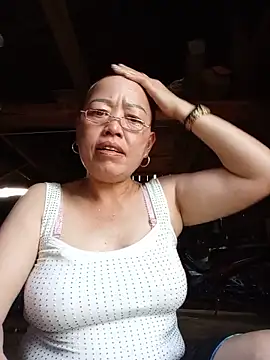 Agnes-baby online show from 05/15/26, 11:34