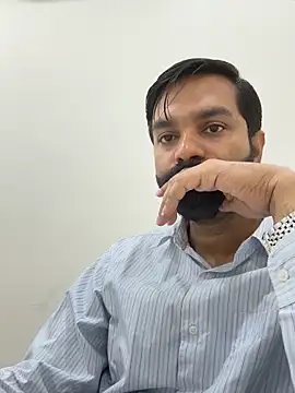Snapshot of Rahil_94 chatting on 04/06/26, 06:36 Rahil 94 online show from 04/06/26, 06:36