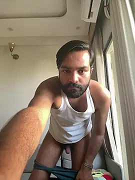 Snapshot of Rahil_94 chatting on 04/18/26, 11:03 Rahil 94 online show from 04/18/26, 11:03