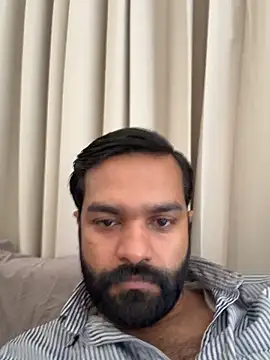 Snapshot of Rahil_94 chatting on 04/21/26, 03:13 Rahil 94 online show from 04/21/26, 03:13