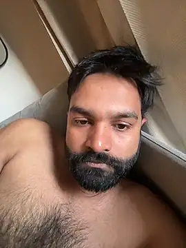 Snapshot of Rahil_94 chatting on 05/23/26, 01:04 Rahil 94 online show from 05/23/26, 01:04