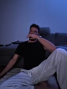 Angelo 33 online show from 01/12/26, 04:12