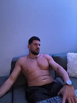 Angelo 33 online show from 02/01/26, 03:21