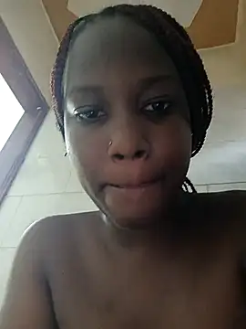 Snapshot of Bootyful_me chatting on 04/21/26, 08:42 Bootyful me online show from 04/21/26, 08:42