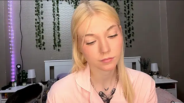 LlsabethHaze online show from 01/14/26, 03:28