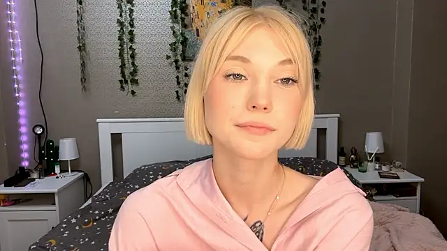 LlsabethHaze online show from 01/31/26, 07:11