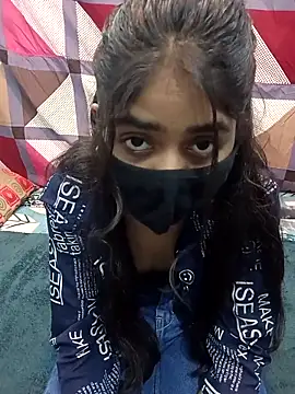 HotxMuskan online show from 02/18/26, 09:49