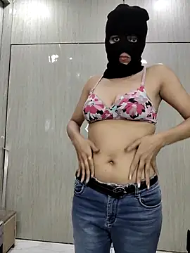 ApkiBhabhi01 online show from 01/15/26, 03:38