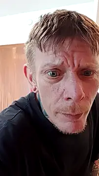 Snapshot of Der_Schoene_Penis chatting on 04/02/26, 09:29 Der Schoene Penis online show from 04/02/26, 09:29