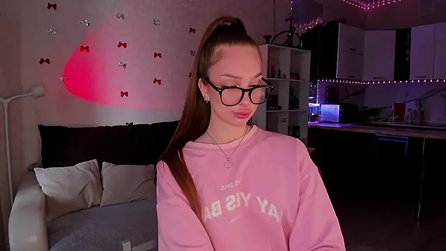 LababyAlice online show from 02/01/26, 04:44