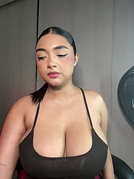 SASHASTRADA  online show from 05/18/26, 03:02