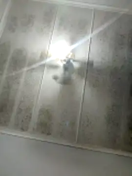 Snapshot of DrosXO chatting on 02/28/26, 05:47 DrosXO online show from 02/28/26, 05:47