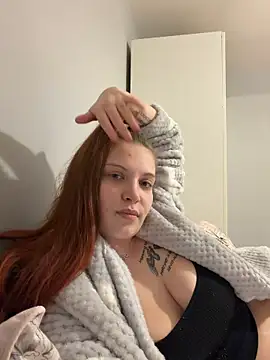 Snapshot of DarkdesireXoX chatting on 03/21/26, 08:34 DarkdesireXoX online show from 03/21/26, 08:34