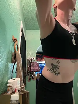 Snapshot of ViironiikaHostiile chatting on 01/07/26, 12:35 ViironiikaHostiile online show from 01/07/26, 12:35